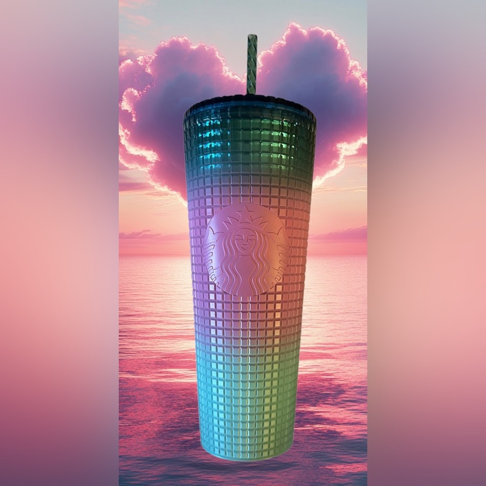 Starbucks 2024 Valentine’s Day Tri-Color Gradient Grid Cold Cup.  NWT